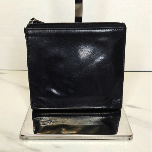 Gucci Vintage Black Leather Unisex Compact Wallet - Picture 3 of 12